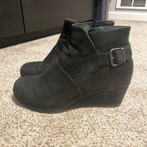 Dansko Shirley bootie